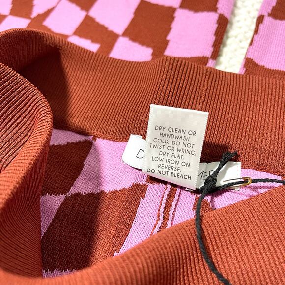 NWT Daydreamer Pink and Brown Checkered Magenta Wave Knit Pant S - Picture 7 of 9